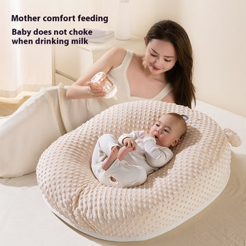 Baby Feeding Ramp Mat – Anti-Spill Nursing Pillow